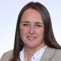 Headshot for Laura Clark